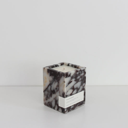 Dawn Candle Calacatta • Blackberry & Plum