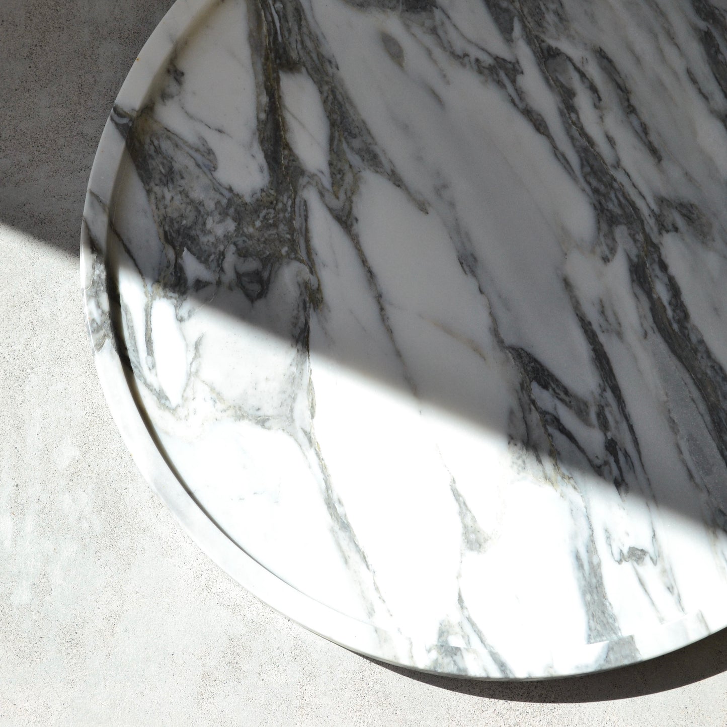 Riviera • Arabescato