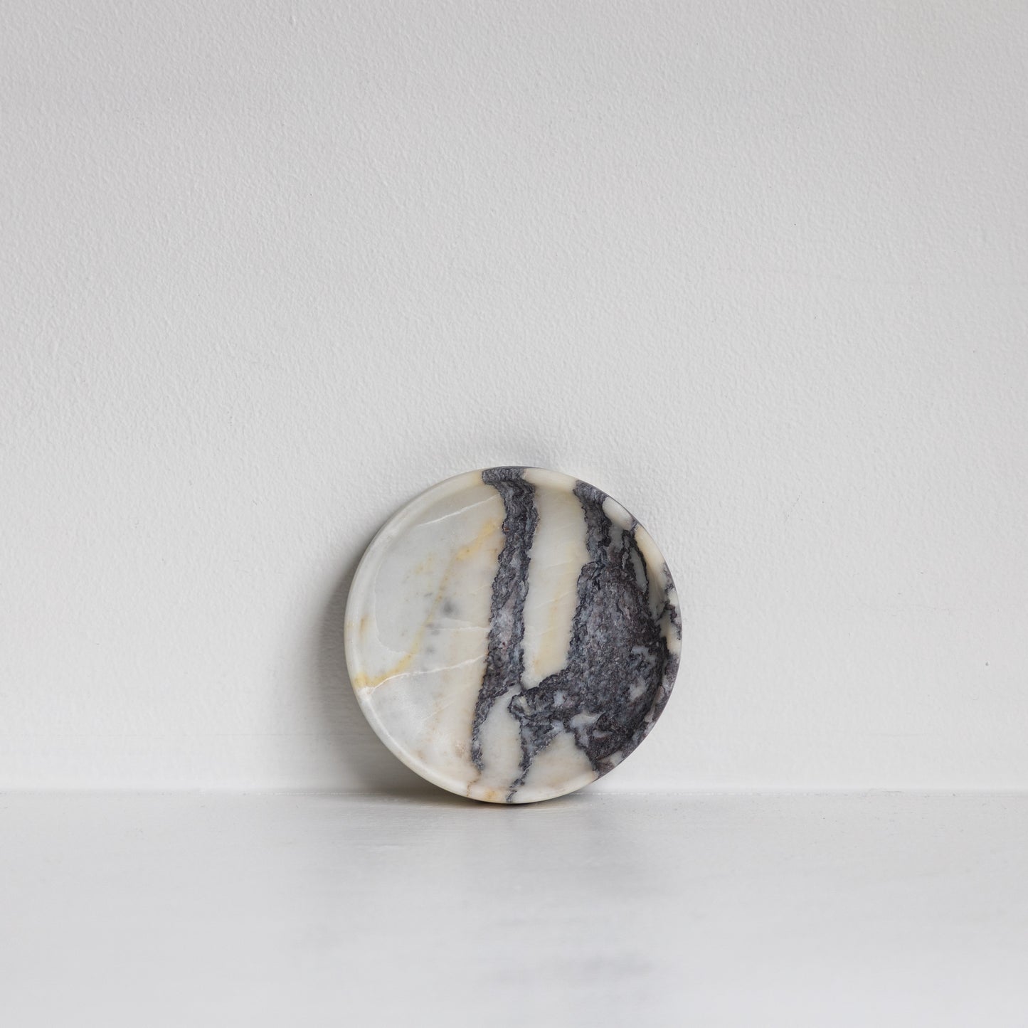 Taper Dish •  Calcatta Violet